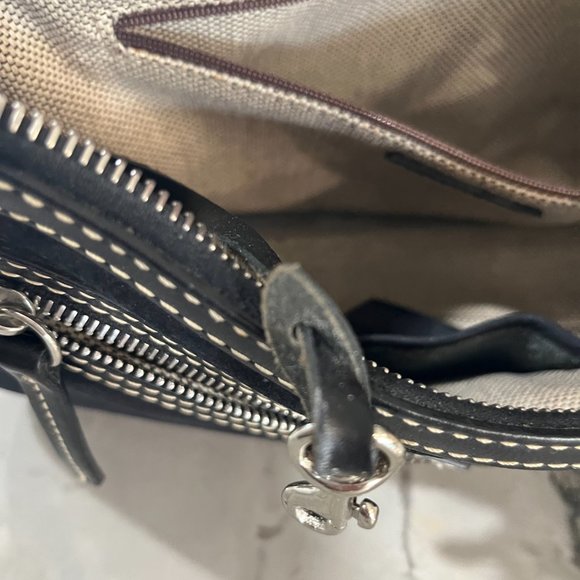 Dooney & Bourke purses plus Wine Purse - Picture 5 of 14